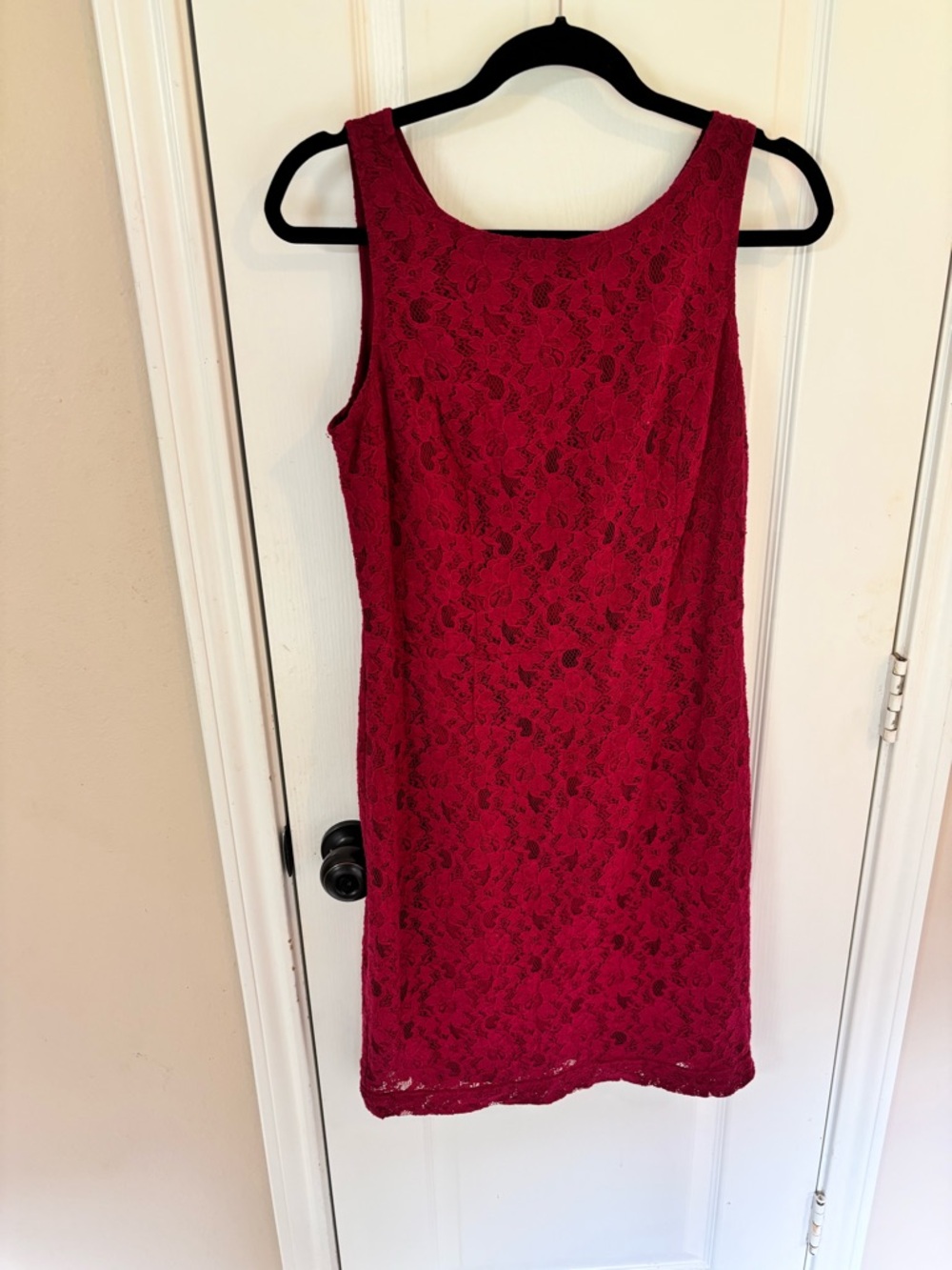 Banana Republic NWT size 8 Burgundy Lace‎ Sheath Cocktail Sleeveless Mini Dress